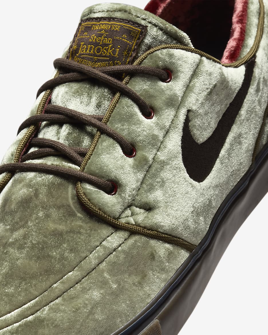 Nike SB Zoom Janoski OG SE Skate Shoes